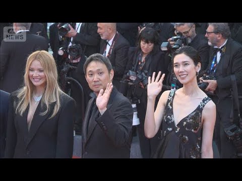 カンヌ映画祭　岡本多緒さんらが受賞 「急に具合が悪くなる」W主演の女優と「女優賞」(2026年5月24日) サムネイル