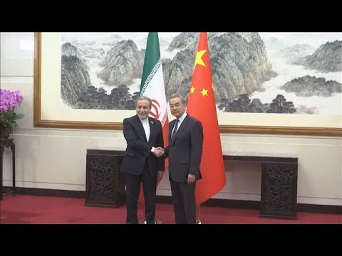 イラン外相が北京訪問　会談した中国外相は米との和平交渉の後押しする姿勢を強調(2026年5月6日) サムネイル