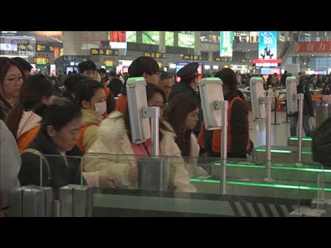 中国　訪日自粛後初の「春節」　日本行きの便 旅行者は大幅減(2026年2月15日) サムネイル