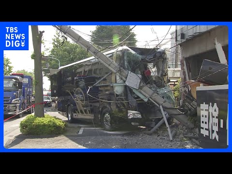 【独自】ブレーキかけずに複数の事故　東京・江戸川区の観光バス事故　街路樹ぶつかり電柱に突っ込む　男性運転手「事故のこと… サムネイル