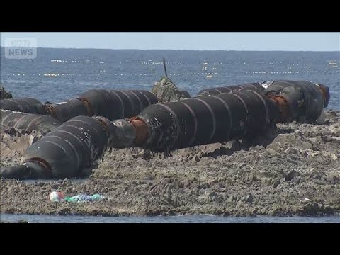 石川 海岸に巨大ホース漂着　長さ約150m 所有者は不明(2026年6月12日) サムネイル