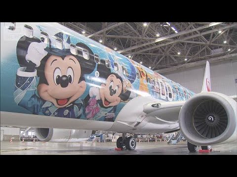 ディズニーシー開園25周年　JALが特別塗装機お披露目　来年4月まで日本各地へ運航(2026年6月3日) サムネイル