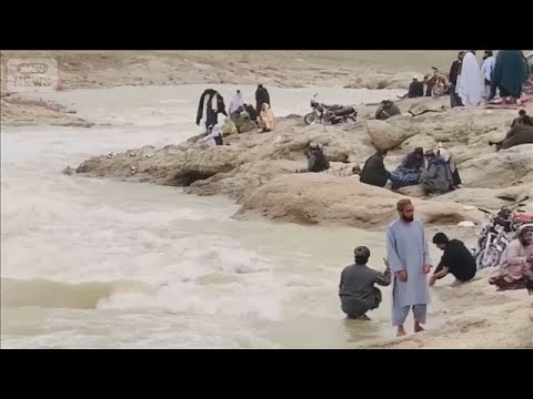 アフガニスタン洪水相次ぐ　12人死亡　豪雨と降雪影響(2026年1月2日) サムネイル