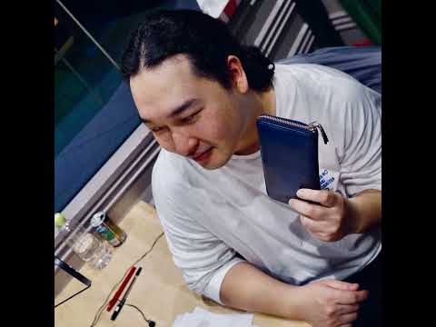 40【おまけ】元カノに買ってもらった財布 サムネイル